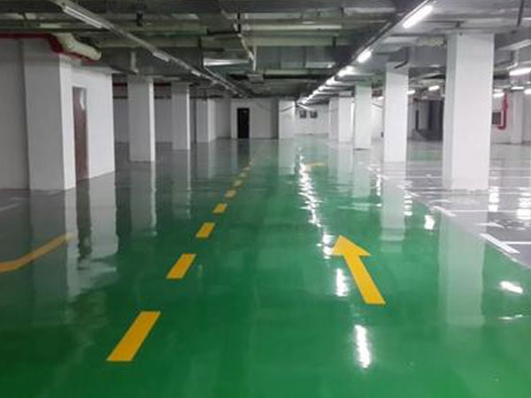 停車場地坪漆使用的是什么，有哪些?